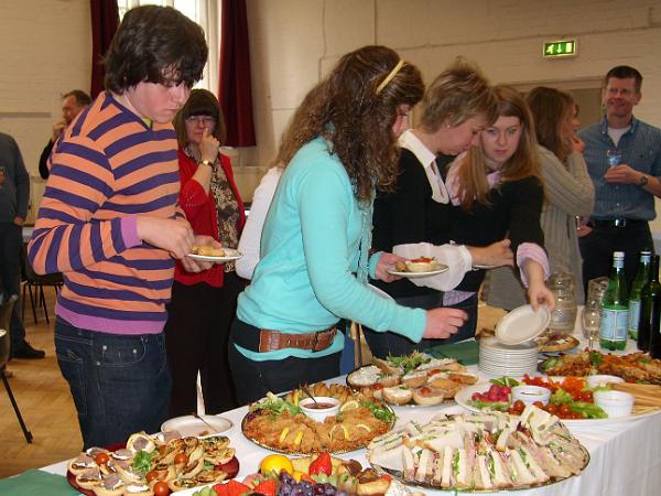 Enjoying a buffet lunch.jpg - Enjoying a buffet lunch
